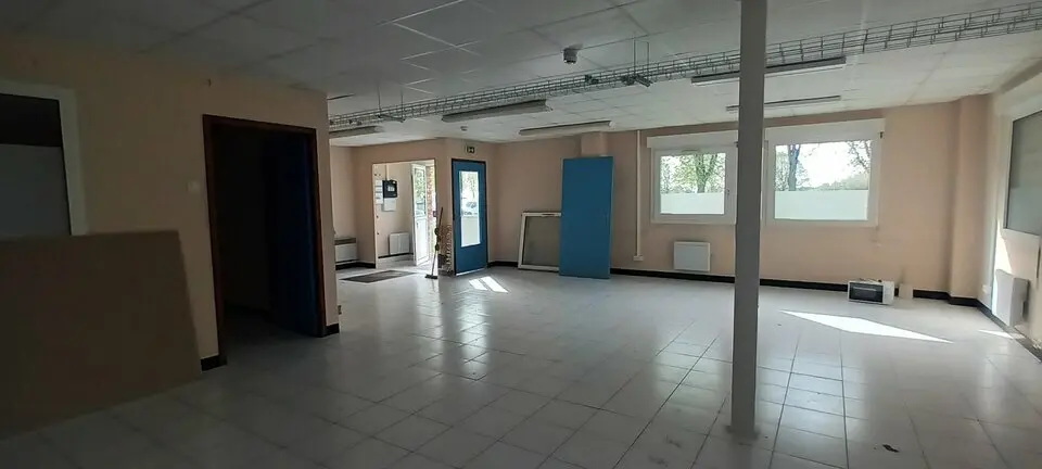 Bureau à louer - La Frénaye (76170) - 111 m² - 885 €/mois
