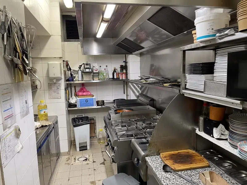 Restaurant - Brasserie de 78 cvts - Terrasse