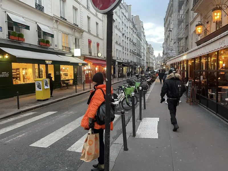 Fonds de commerce à vendre - Cafés et bars - Paris 06 (75006) - 548 000 €