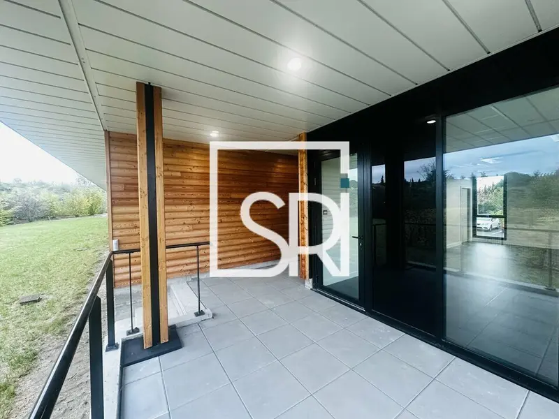 VENTE BUREAUX RECENTS 414 M² - 63140 CHATELGUYON