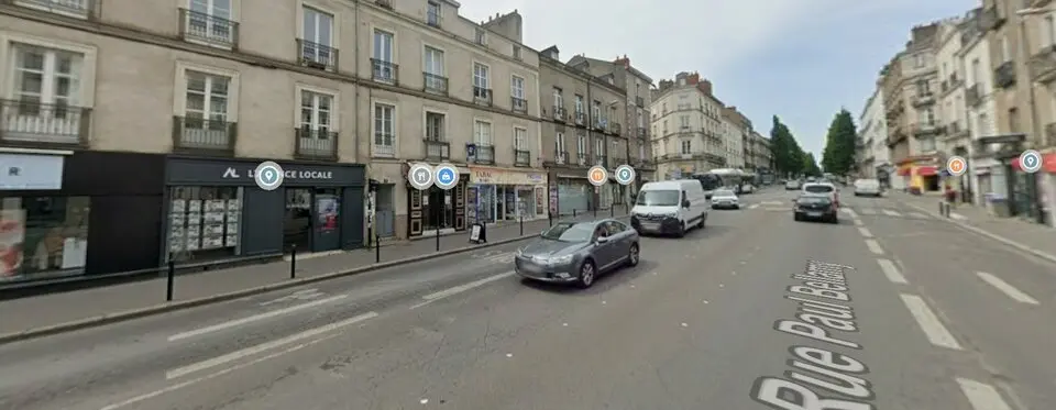 EMPLACEMENT PRENIUM NANTES  