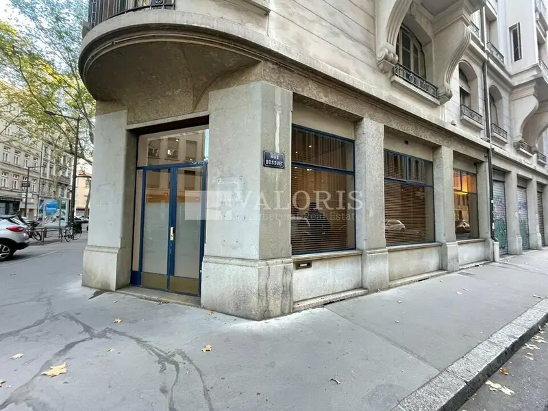 Local Commercial à louer - Lyon 06 (69006) - 70 m² - 2 500 €/mois