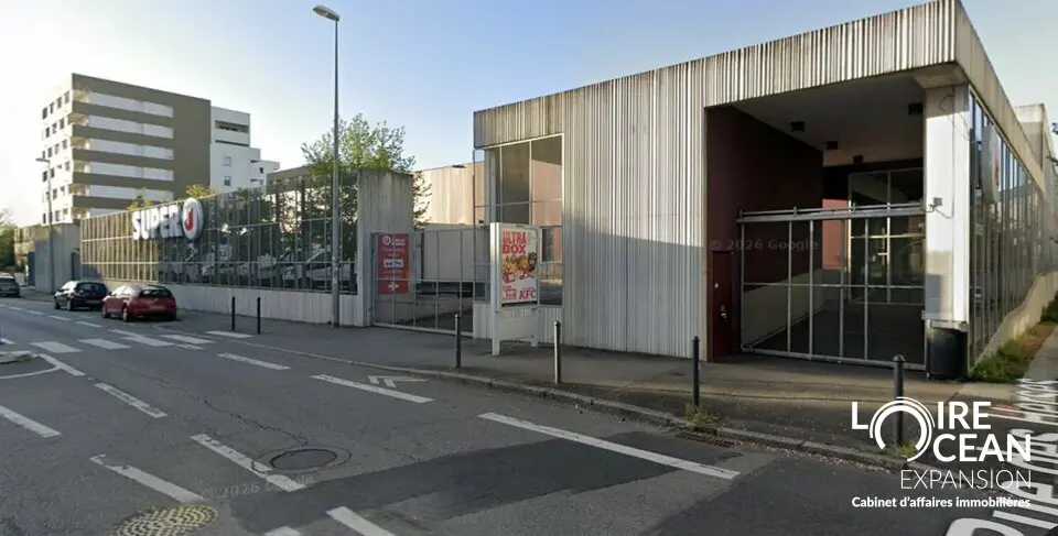 LOCAL COMMERCIAL  RESTAURATION  SAINT-JACQUES / NANTES SUD