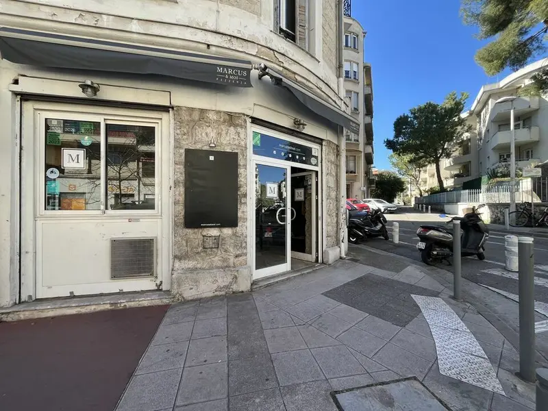ÉXCLUSIVITÉ ! LOCAL COMMERCIAL