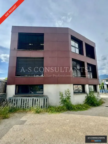Bureau à vendre - Barberaz (73000) - 260 m²