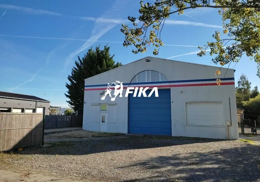 Entrepôt / Activité à louer - Pechbonnieu (31140) - 240 m² - 1 200 €/mois