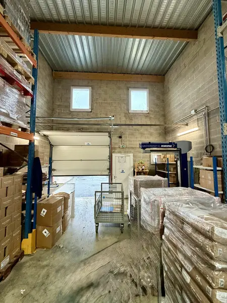 Entrepôt / Activité à louer - Saint-Soupplets (77165) - 90 m² - 1 200 €/mois