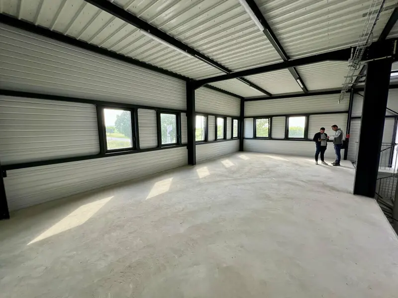 Entrepôt / Activité à louer - Longperrier (77230) - 250 m² - 2 583 €/mois