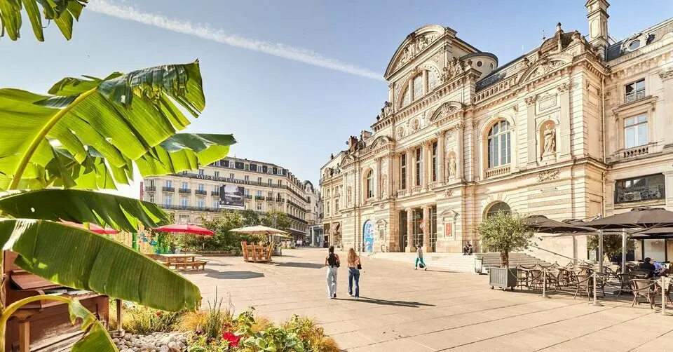 ANGERS - CENTRE VILLE - BAR - RESTAURANT