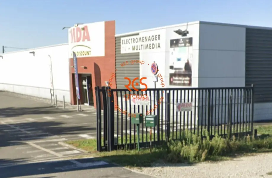 Local Commercial à louer - Le Haillan (33185) - 1470 m² - 14 087 €/mois