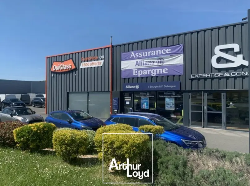 A LOUER Bureaux-Zone Ouest-Brive-Paking