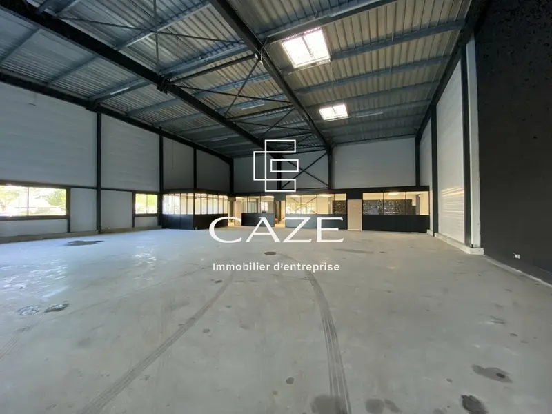 Entrepôt / Activité à louer - Martignas-Sur-Jalle (33127) - 465 m² - 4 700 €/...