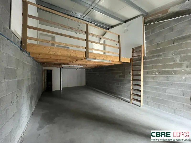 Entrepôt / Activité à louer - Boucau (64340) - 75 m² - 500 €/mois