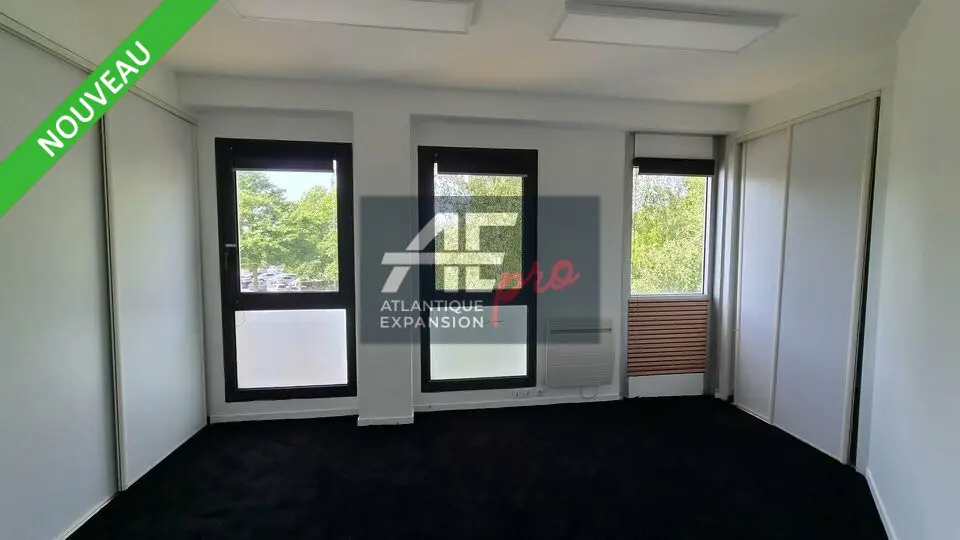 Bureau à vendre - Saint-Nazaire (44600) - 64 m²