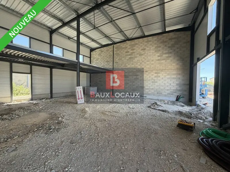Local Commercial à louer - Vedène (84270) - 194 m² - 1 697 €/mois