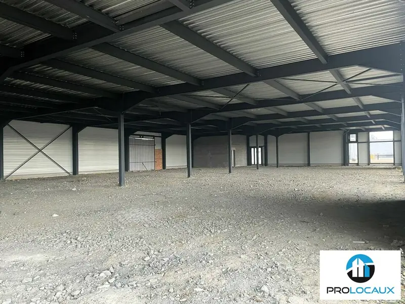 A louer Locaux d'activité 1881m² Arnas