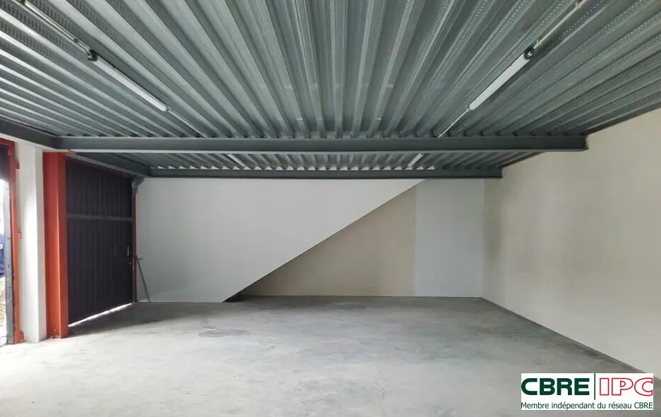 Entrepôt / Activité à louer - Saint-Vincent-De-Tyrosse (40230) - 95 m² - 800 ...