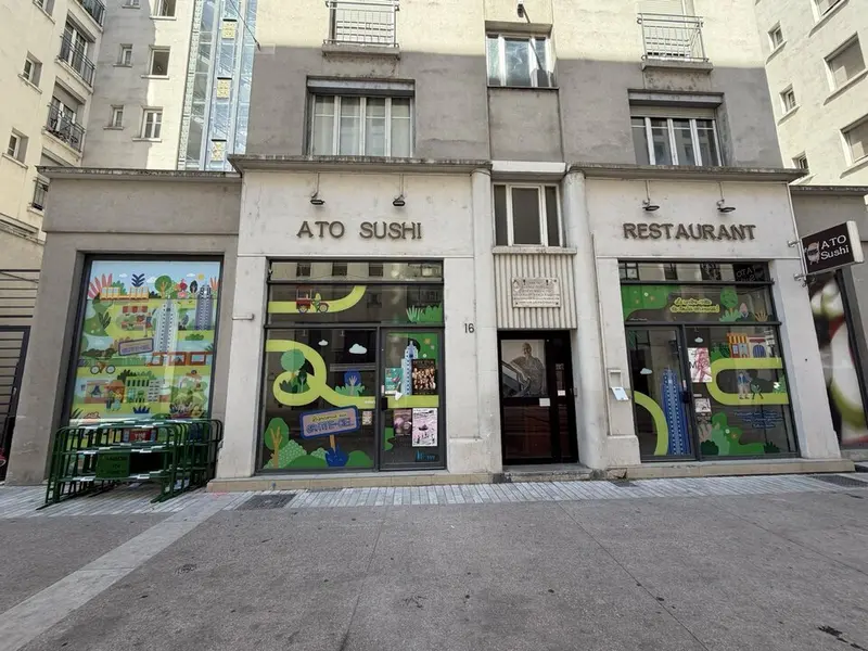 Local Commercial à louer - Villeurbanne (69100) - 110 m² - 2 021 €/mois