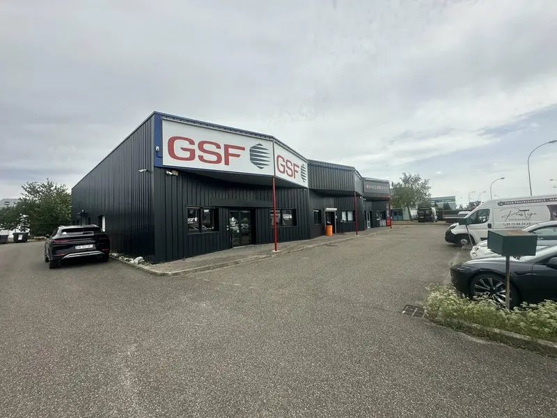 Entrepôt / Activité à louer - Souffelweyersheim (67460) - 237 m² - 2 666 €/mois