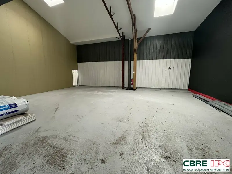 Entrepôt / Activité à louer - Anglet (64600) - 89 m² - 983 €/mois
