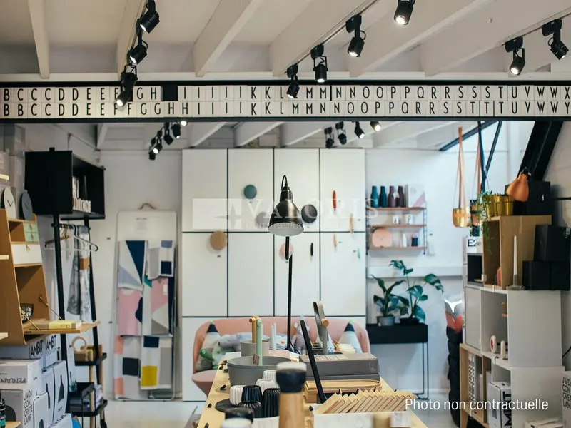 Local Commercial à vendre - Lyon 01 (69001) - 240 m² - 0 €