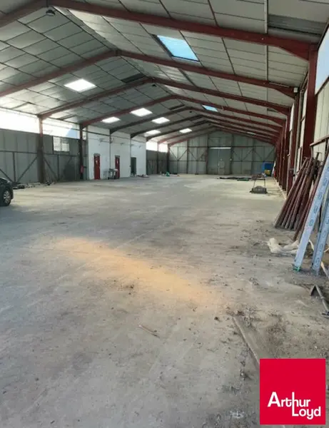 Entrepôt / Activité à louer - Came (64520) - 850 m² - 2 990 €/mois