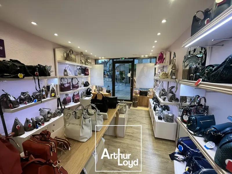 Local Commercial à vendre - Brive-La-Gaillarde (19100) - 105 m²