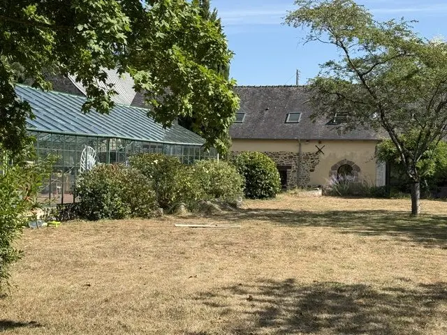 Bureau à vendre - La Baussaine (35190) - 190 m²