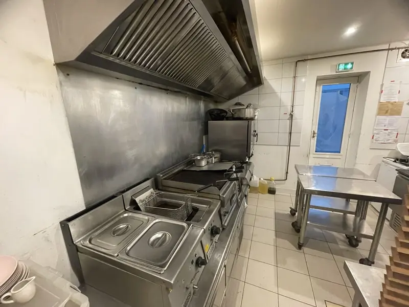 Fonds de commerce à vendre - Restauration - Paris 03 (75003) - 268 800 €