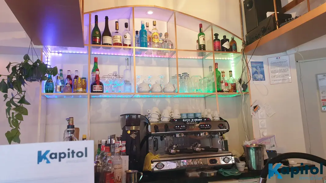 Belle Brasserie d'angle - Paris 16 - Gros chiffre d'affaire