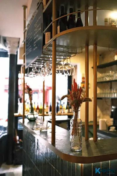 BAR  - Paris 9 - Quartier Anvers