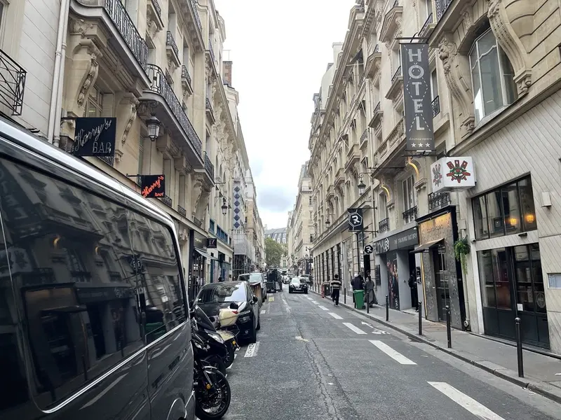 Fonds de commerce à vendre - Restauration - Paris 02 (75002) - 548 000 €