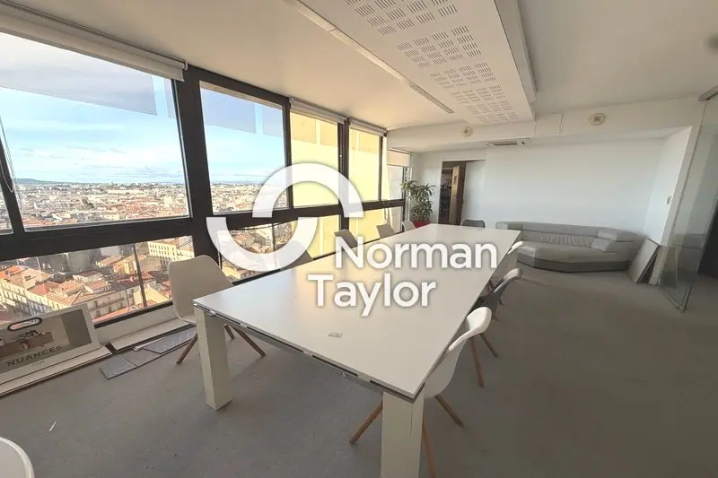 A vendre Bureaux 350m² Montpellier
