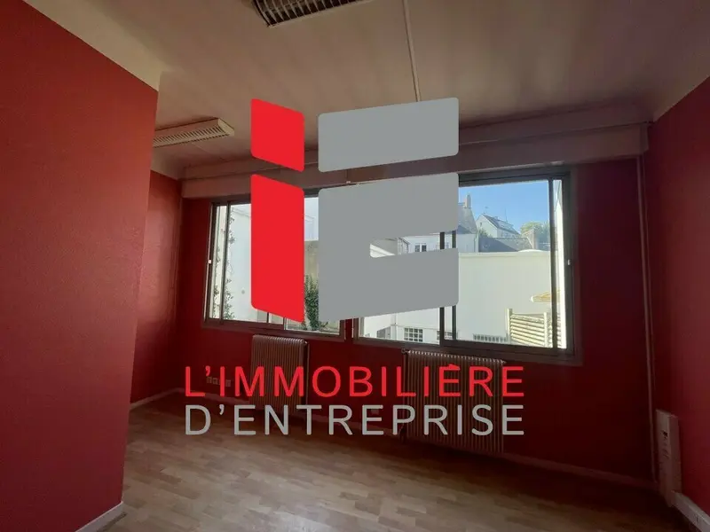 Local professionnel  Centre-ville dHennebont
