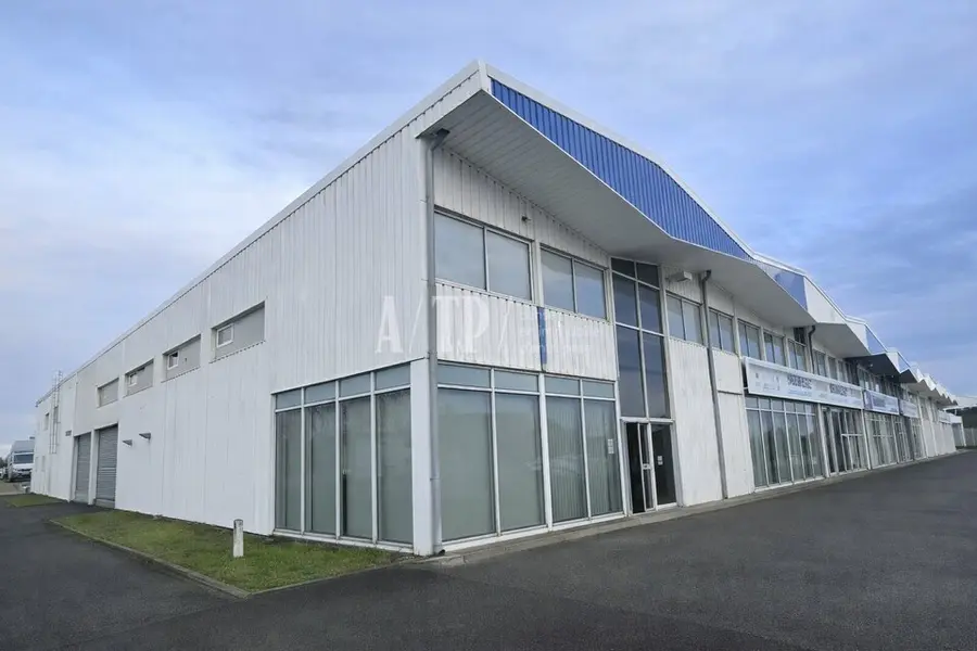 A louer Locaux d'activité 500m² Bordeaux