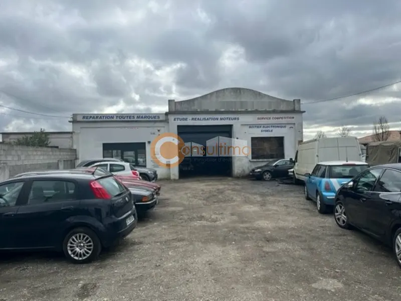 A vendre - Entrepôt - Ambares et Lagraves