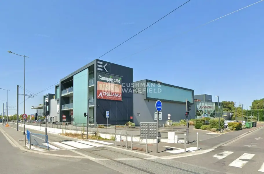 Local commercial à louer  Mérignac Soleil