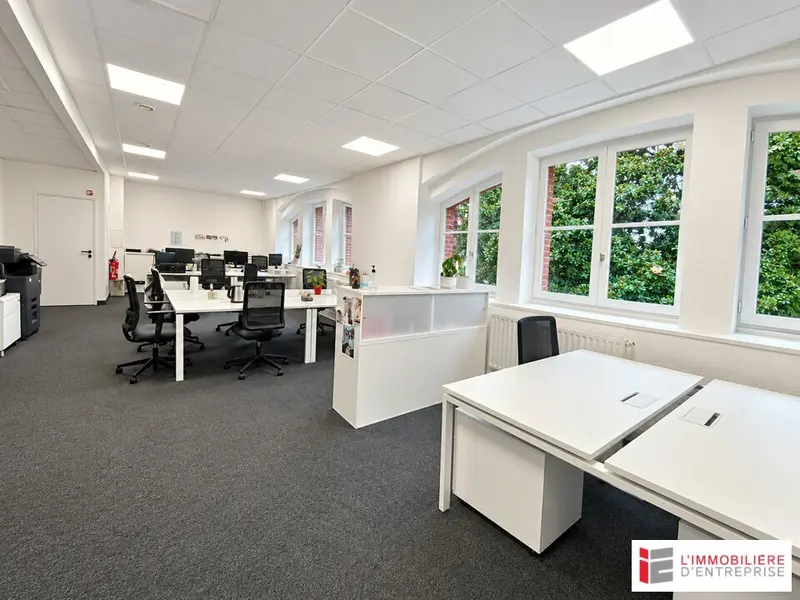 BUREAUX À LOUER  151 m²  RENNES / RUE DE PARIS